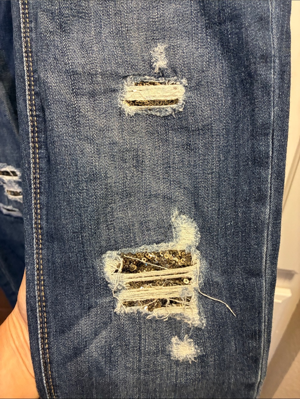 White House Black Market The skinny Distressed and sequined Blue Denim Jeans - Picture 4 of 12